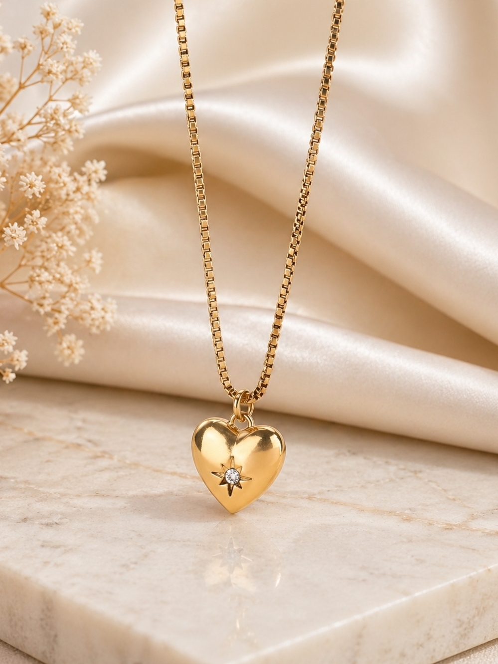 18K gold plated heart pendant necklace